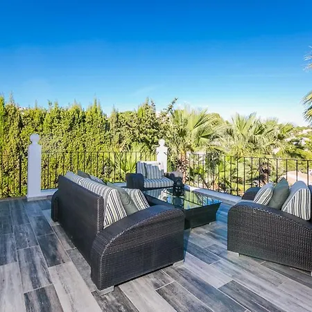 Villa Serene In Benissa