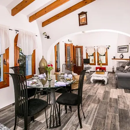Serene In Villa *