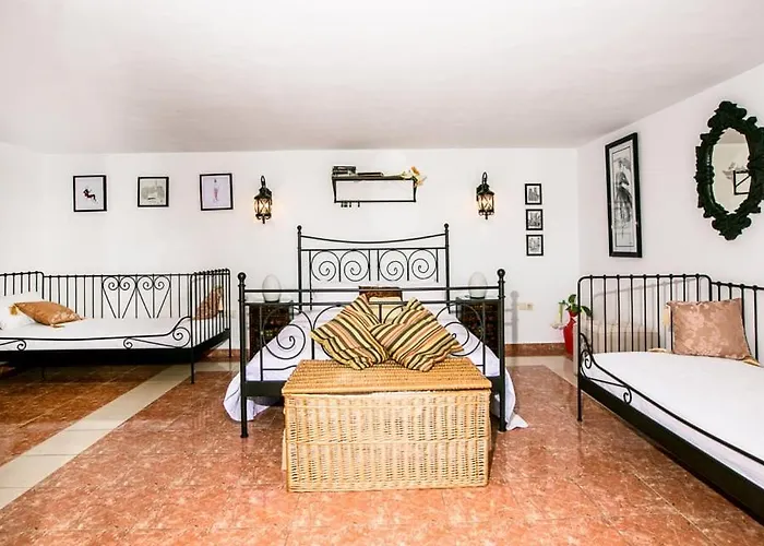 Serene In Villa