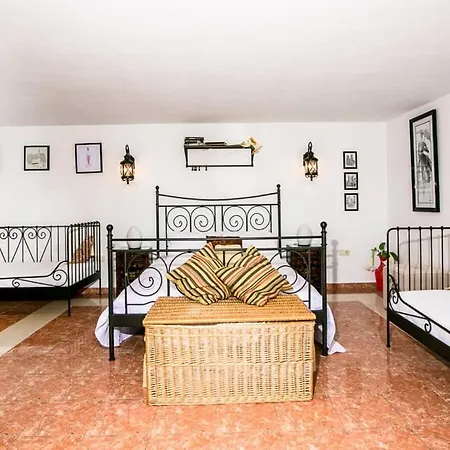 Serene In Villa